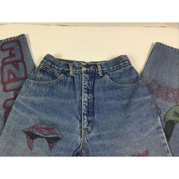 New York Jean Co womens  Jeans hand painted Mickey Minnie Mouse Size 5/6 Juniors - Picture 3 of 11